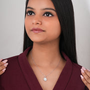 white serene pearl silver pendant necklace