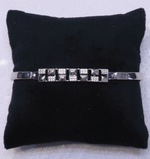 Load image into Gallery viewer, Modern Geometric Sparkle Children’s Bracelet
