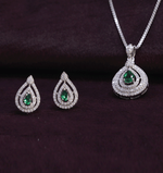 Load image into Gallery viewer, Teardrop Pendant Set – Green Gemstone Elegance
